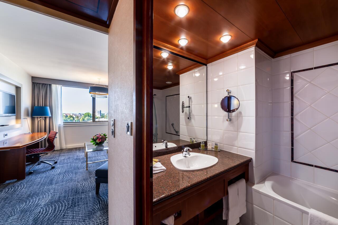 Hilton 4* Strasbourg